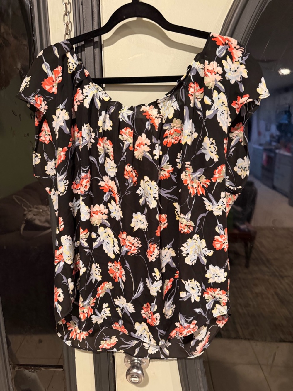 LC Lauren Conrad Black Floral Cap-Sleeve Blouse with Coral and White Accents